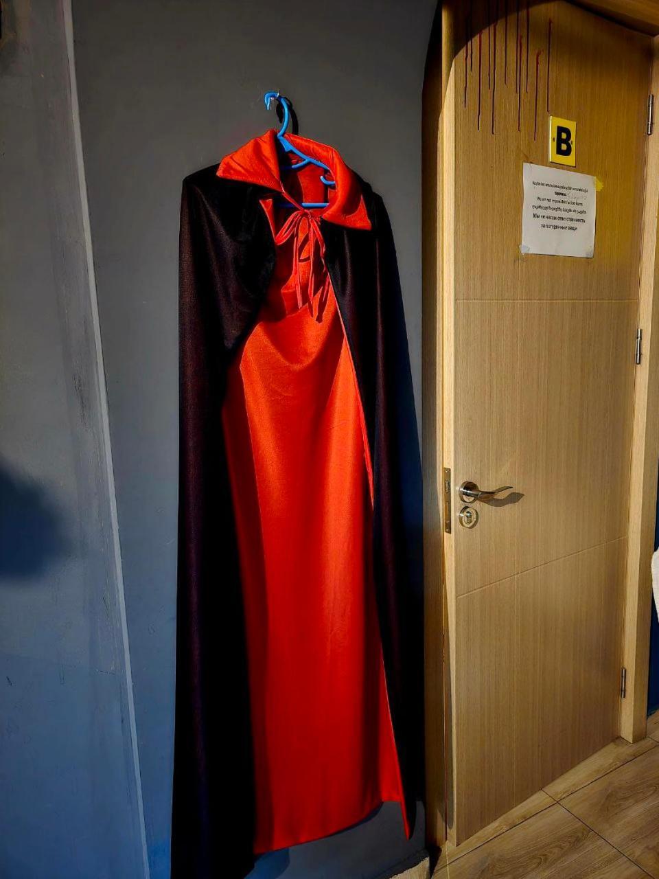 Scary Hostel Tbilisi Bagian luar foto